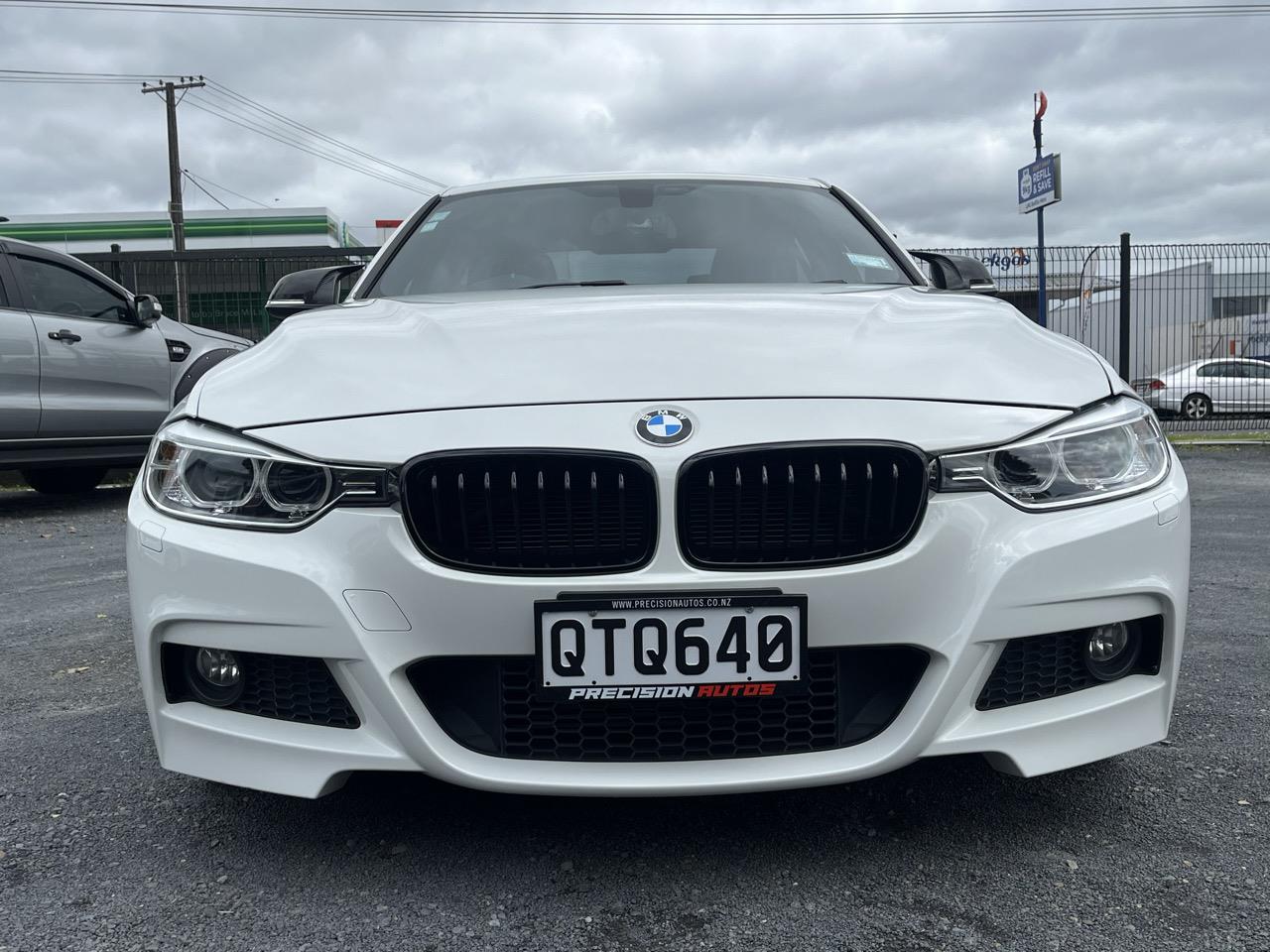 2012 BMW 320I