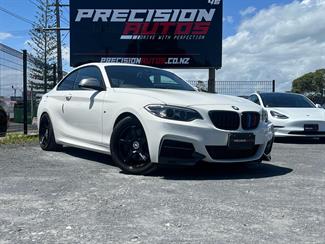 2015 BMW M235i - Thumbnail