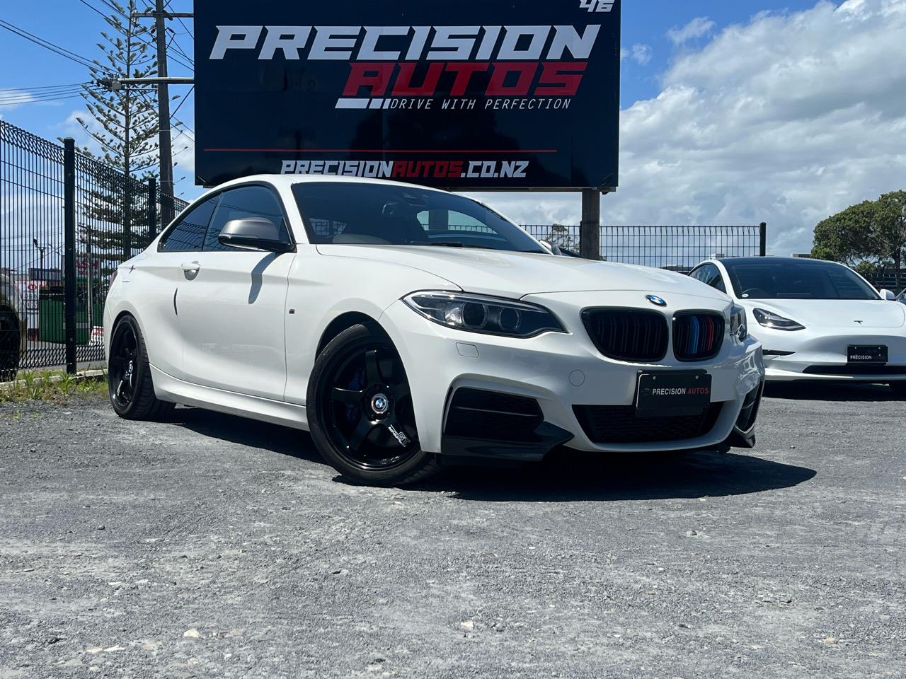 2015 BMW M235i