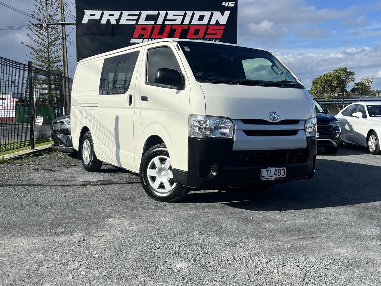 2018 TOYOTA Hiace