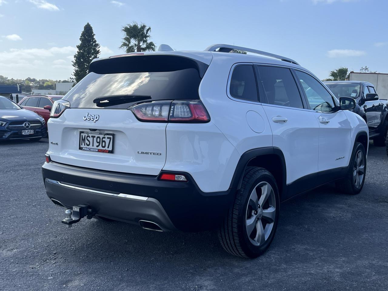 2020 Jeep Cherokee