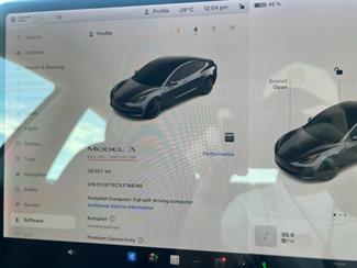 2020 Tesla Model 3 - Thumbnail