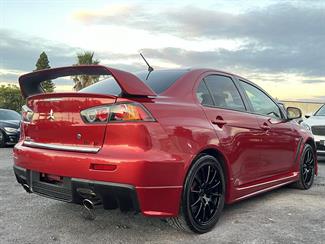 2015 Mitsubishi lancer - Thumbnail