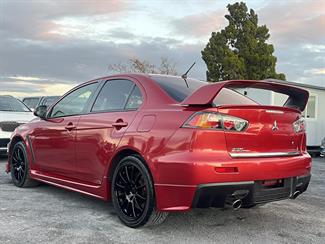 2015 Mitsubishi lancer - Thumbnail