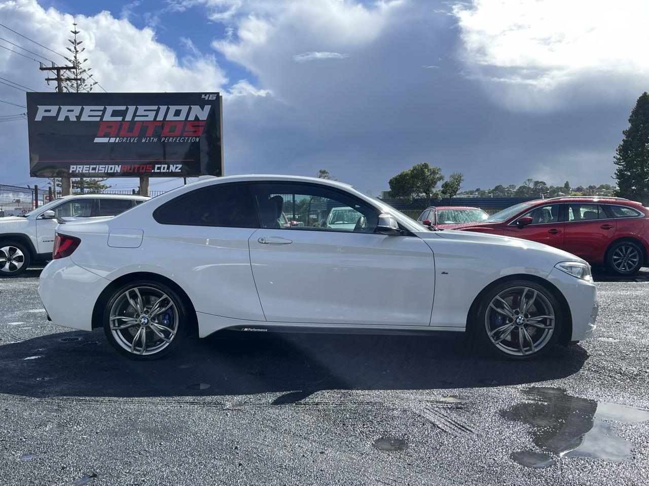 2015 BMW M235i