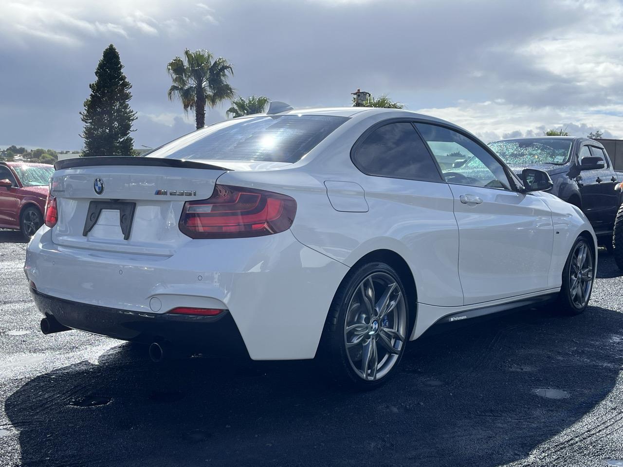 2015 BMW M235i