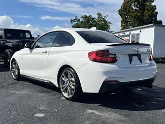 2015 BMW M235i - Thumbnail