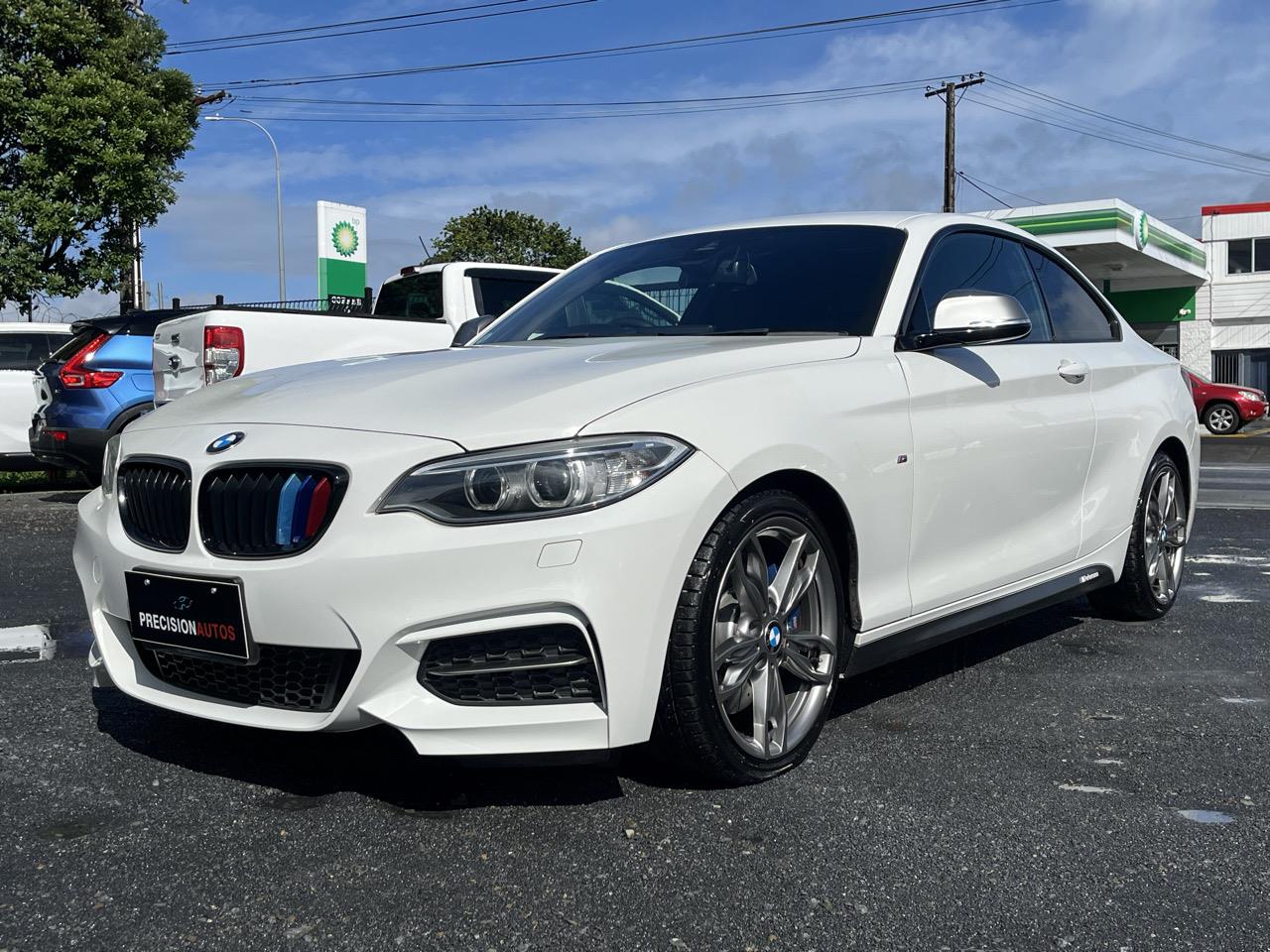 2015 BMW M235i