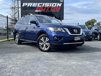 2020 Nissan Pathfinder - Thumbnail