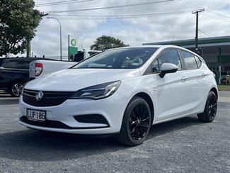 2018 Holden Astra - Thumbnail