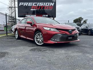 2017 TOYOTA Camry - Thumbnail