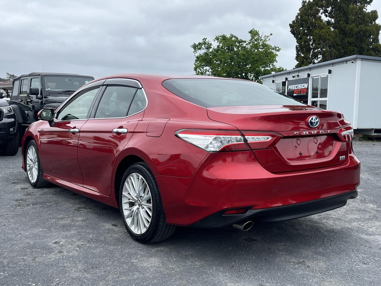 2017 TOYOTA Camry