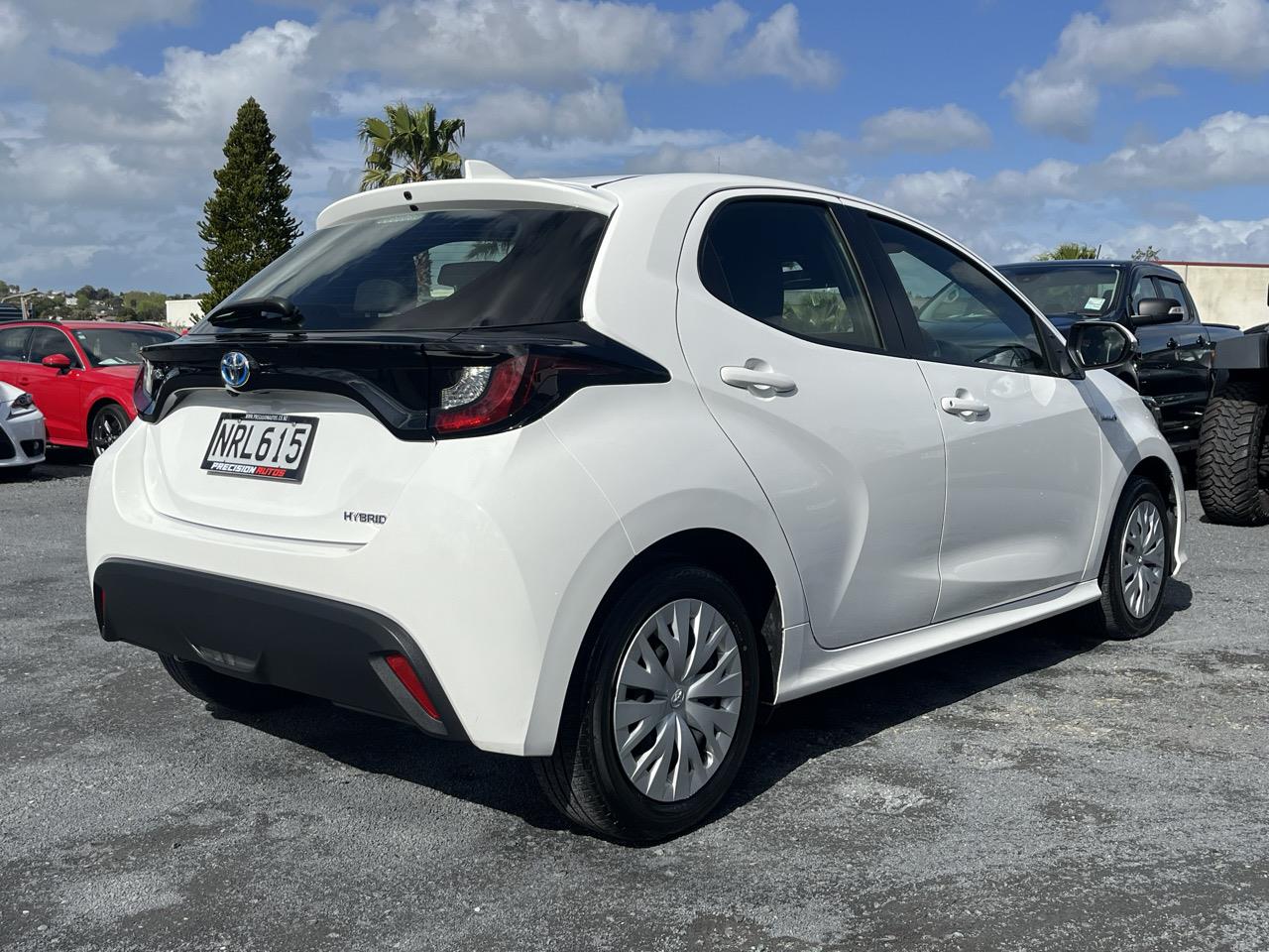 2021 TOYOTA Yaris