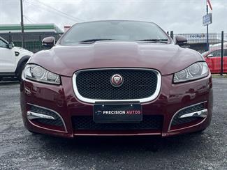 2015 Jaguar XF - Thumbnail