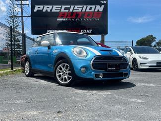 2015 Mini Cooper - Thumbnail