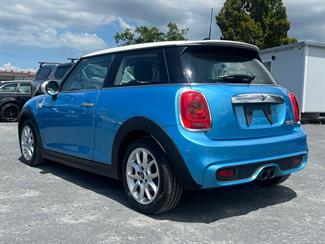 2015 Mini Cooper - Thumbnail