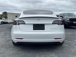 2020 Tesla Model 3 - Thumbnail