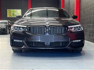 2017 BMW 530i - Thumbnail