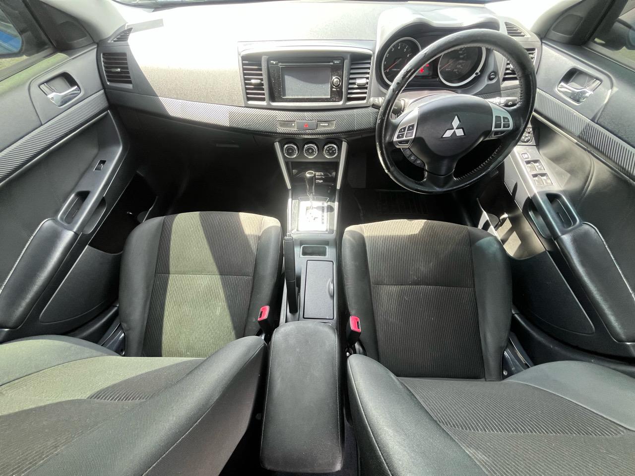 2017 Mitsubishi lancer