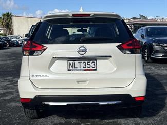 2021 Nissan X-trail - Thumbnail