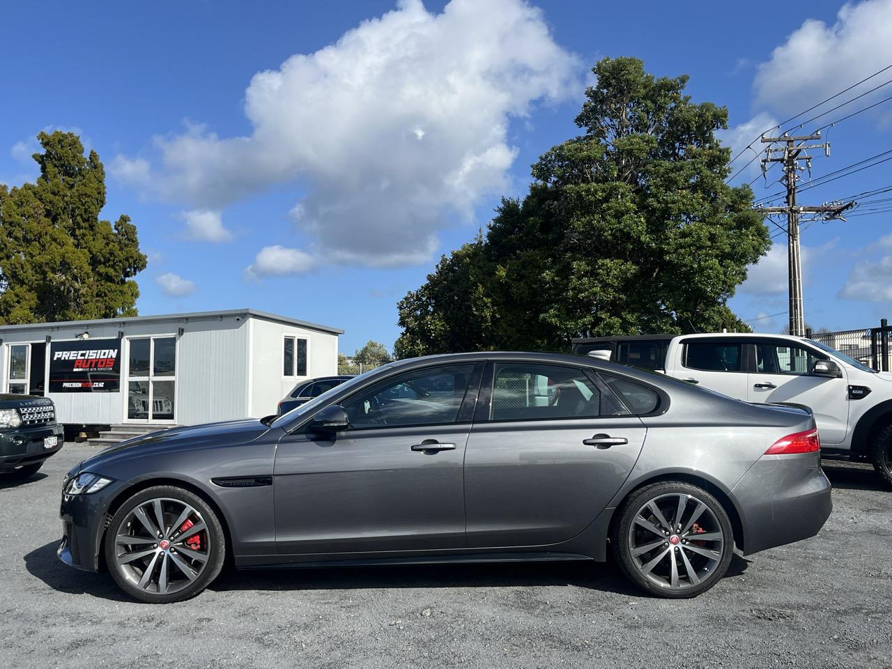 2016 Jaguar XF