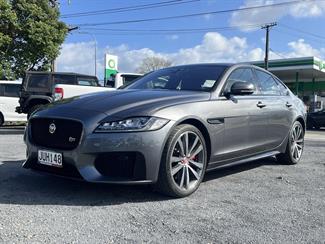 2016 Jaguar XF - Thumbnail