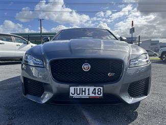 2016 Jaguar XF - Thumbnail