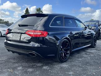 2013 Audi Rs4 - Thumbnail