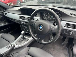 2010 BMW 335i - Thumbnail