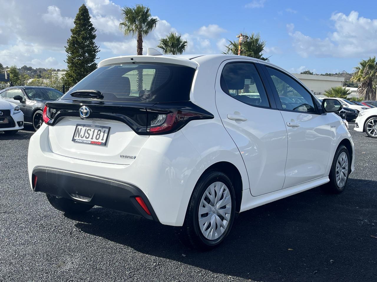 2021 TOYOTA Yaris