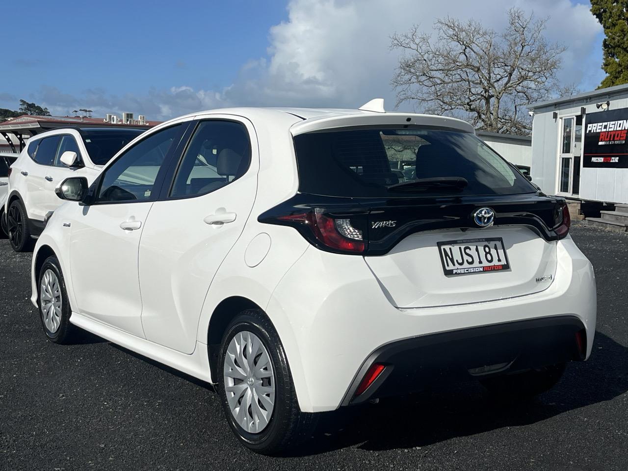 2021 TOYOTA Yaris