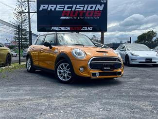 2015 Mini Cooper - Thumbnail