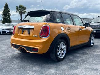 2015 Mini Cooper - Thumbnail