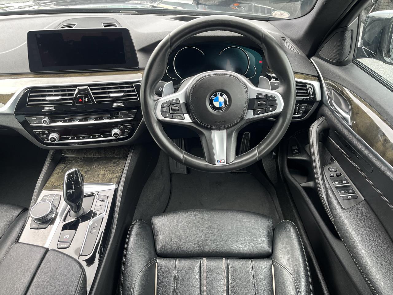 2019 BMW 530i