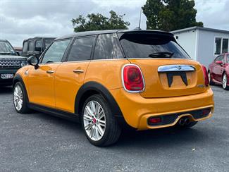 2014 Mini Cooper - Thumbnail