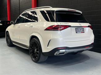 2019 Mercedes-Benz GLE 300 d - Thumbnail