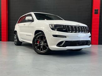 2015 Jeep Grand Cherokee - Thumbnail