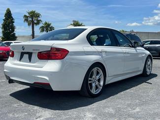 2014 BMW 320I - Thumbnail