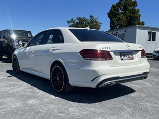 2013 Mercedes-Benz E 350 - Thumbnail