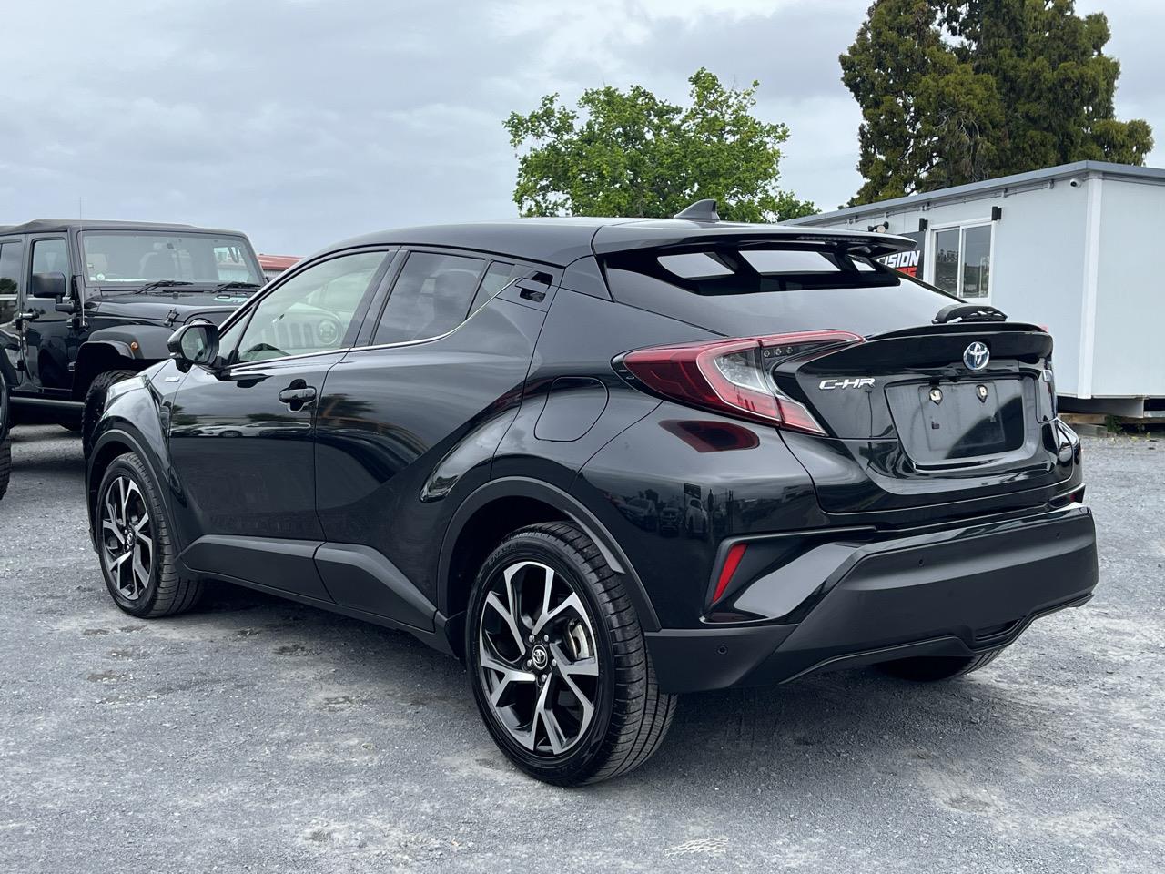 2020 TOYOTA C-hr