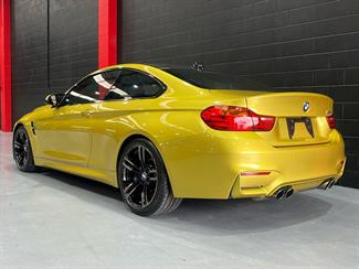 2016 BMW M4 - Thumbnail