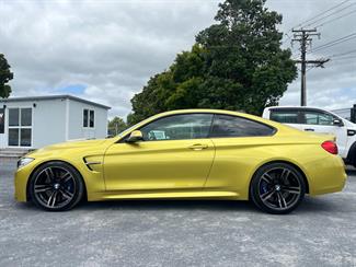 2016 BMW M4 - Thumbnail