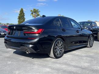 2019 BMW 320D - Thumbnail