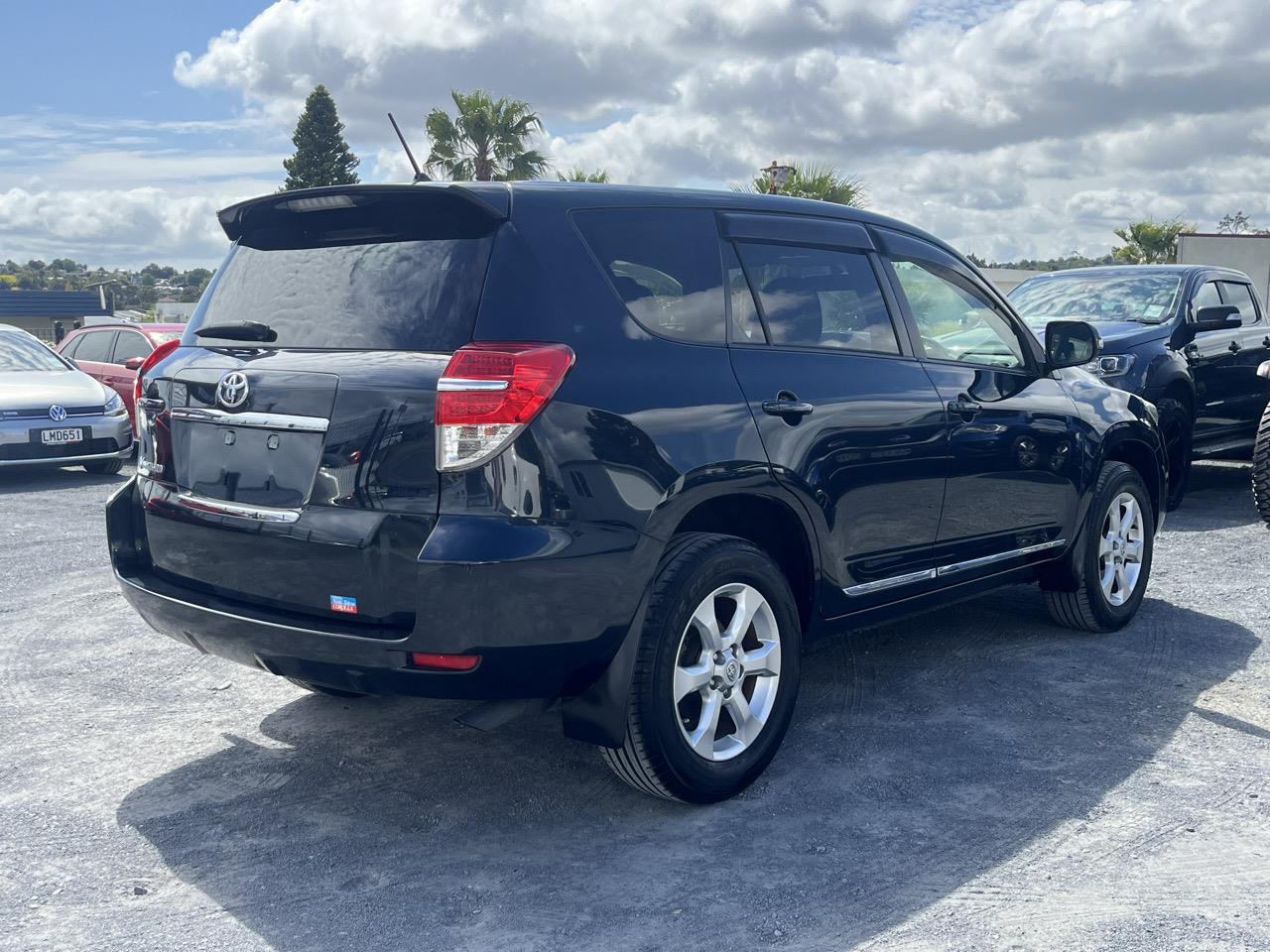 2012 TOYOTA Vanguard