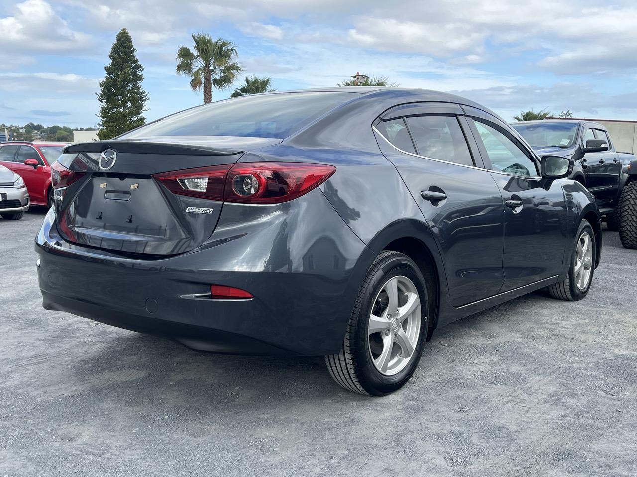 2014 Mazda AXELA