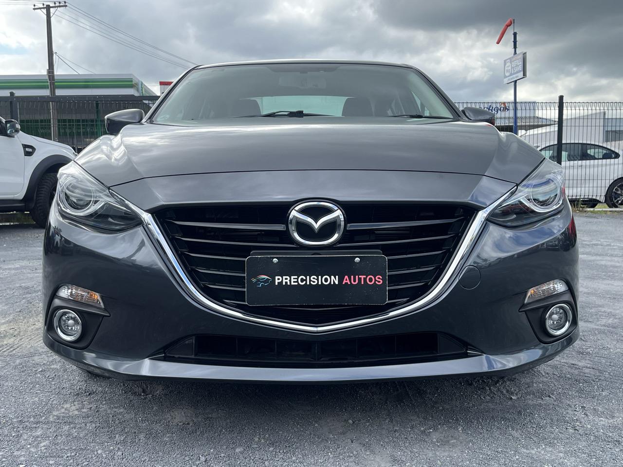 2014 Mazda AXELA